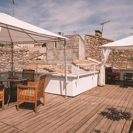 Chez Pepito & Zaza Hypercentre Rooftop Garage Apartman Nîmes