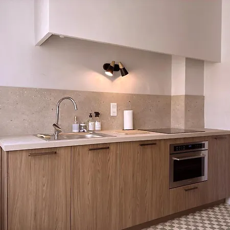 Chez Pepito & Zaza Hypercentre Rooftop Garage Apartman Nîmes